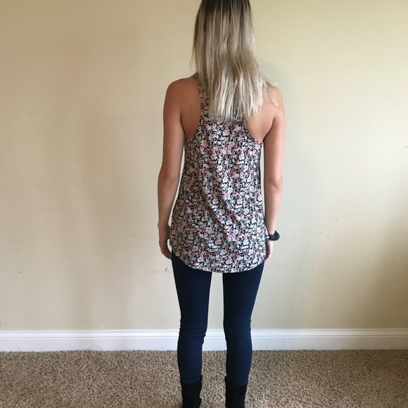Floral tank top - Picture 4 of 5